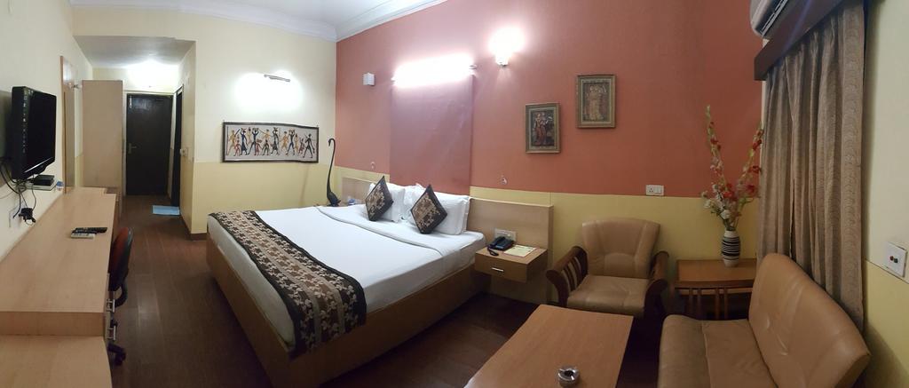 Green Villa Bed & Breakfast นิวเดลี ภายนอก รูปภาพ