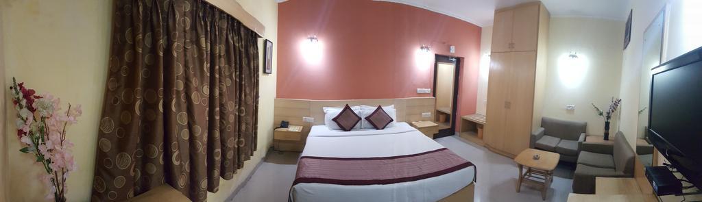 Green Villa Bed & Breakfast นิวเดลี ภายนอก รูปภาพ