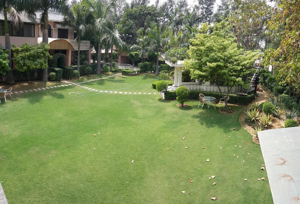 Green Villa Bed & Breakfast นิวเดลี ภายนอก รูปภาพ